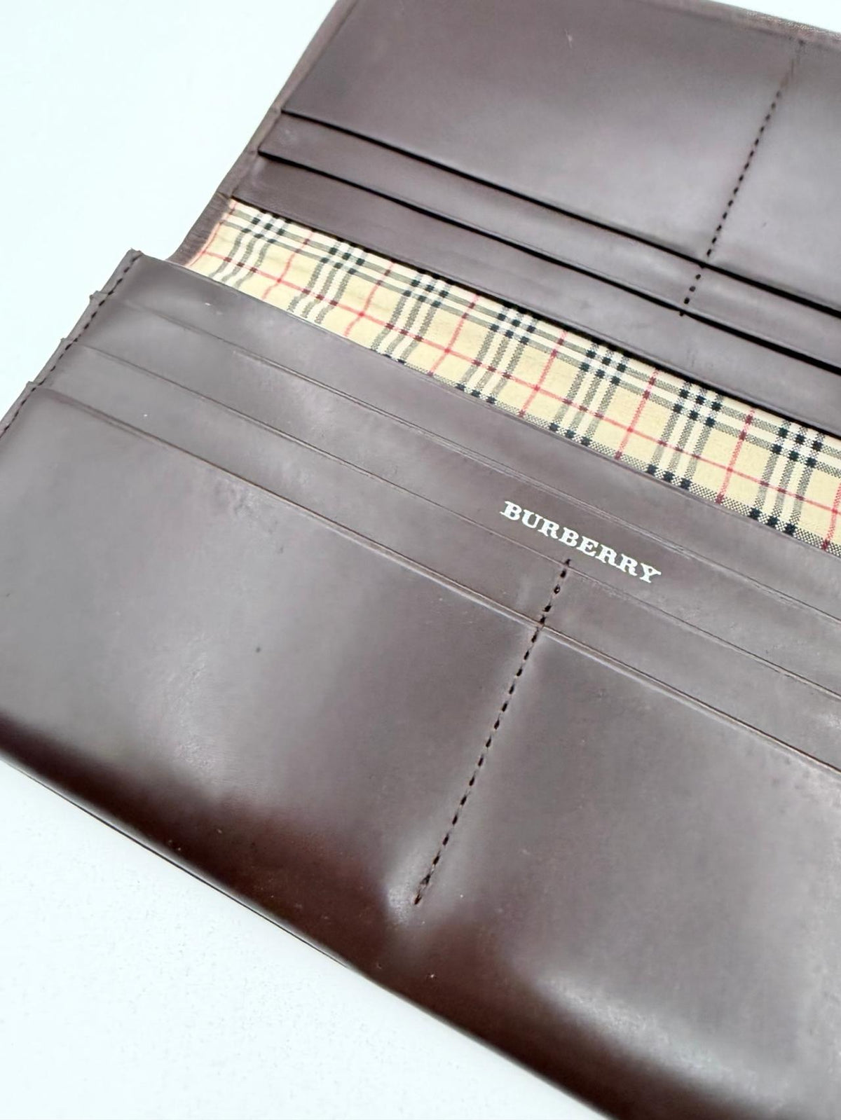 Pre-Owned Burberry Long Nylon Olive Wallet Brown