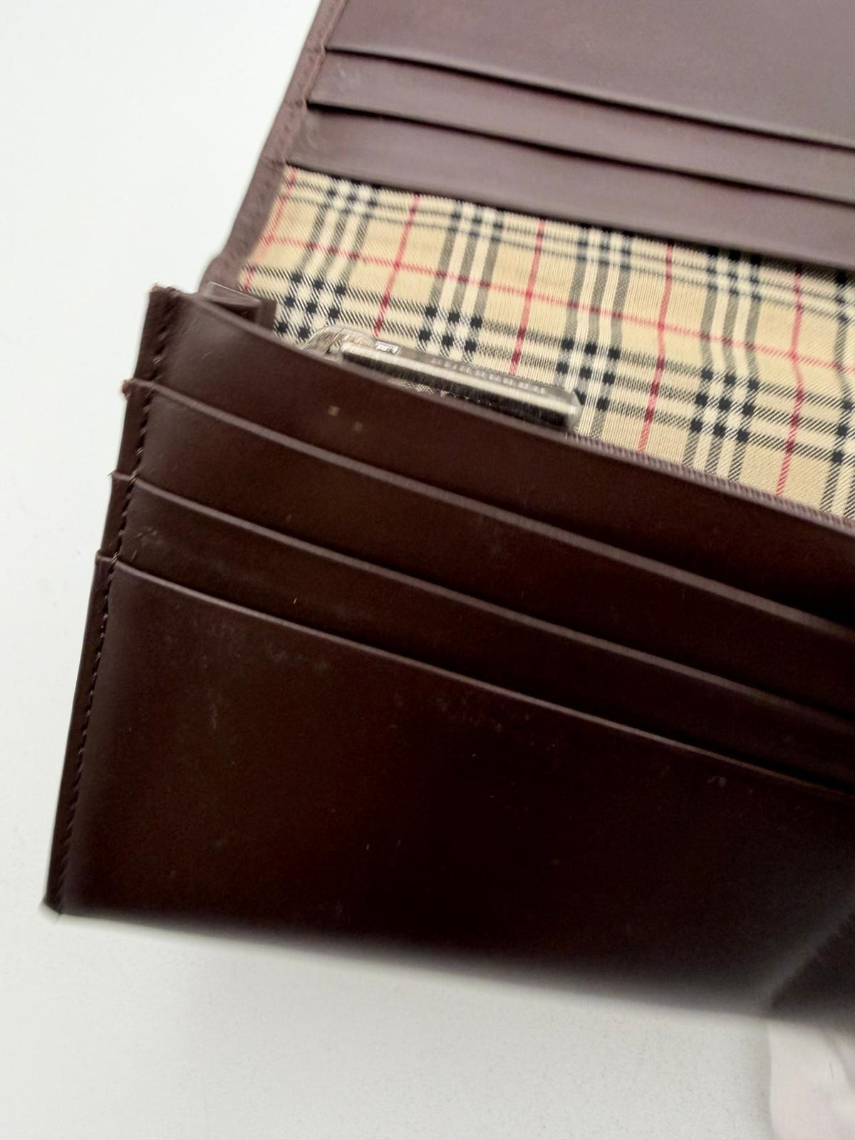 Pre-Owned Burberry Long Nylon Olive Wallet Brown