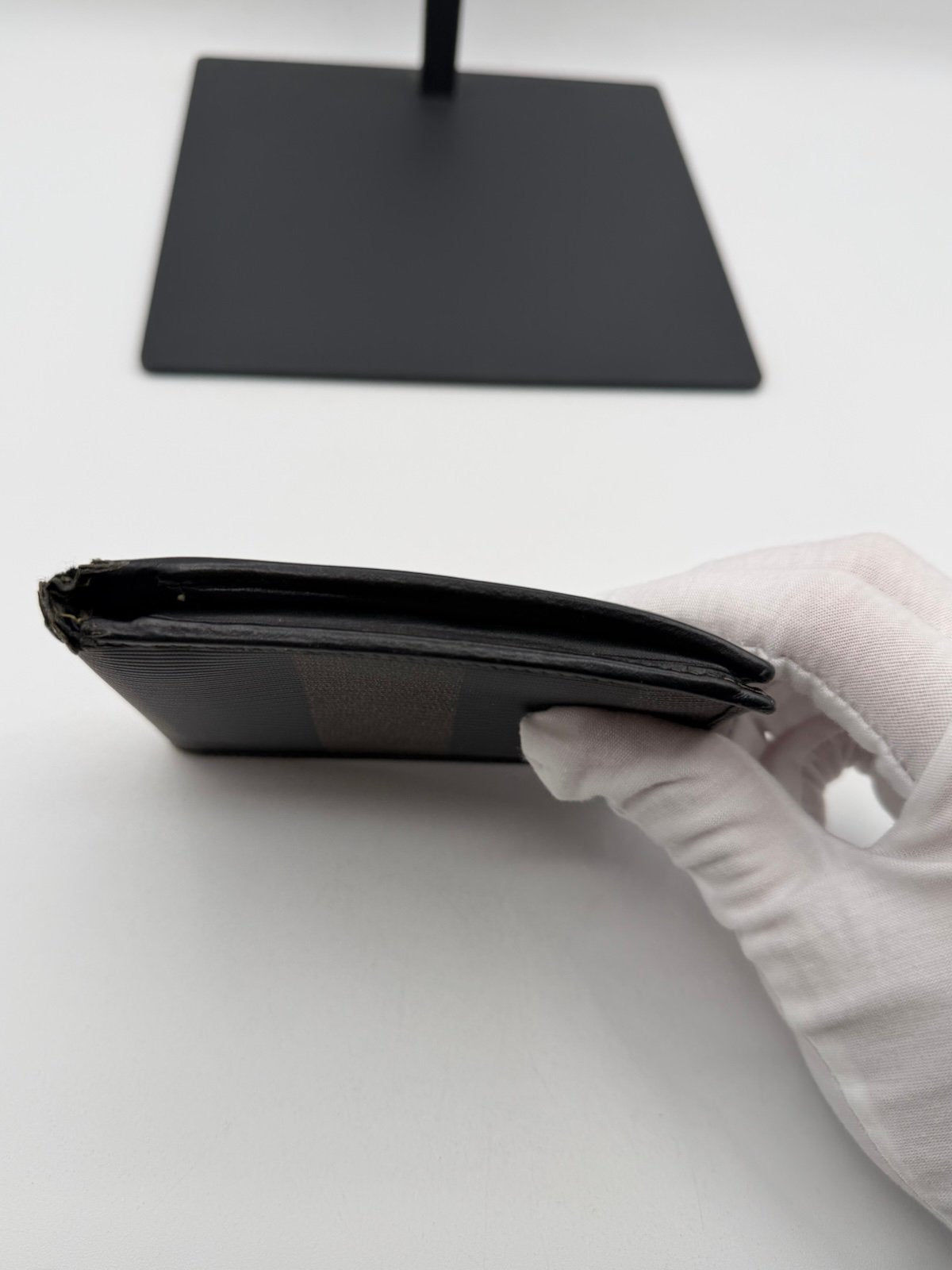 Pre-Owned Fendi Bi Fold Wallet