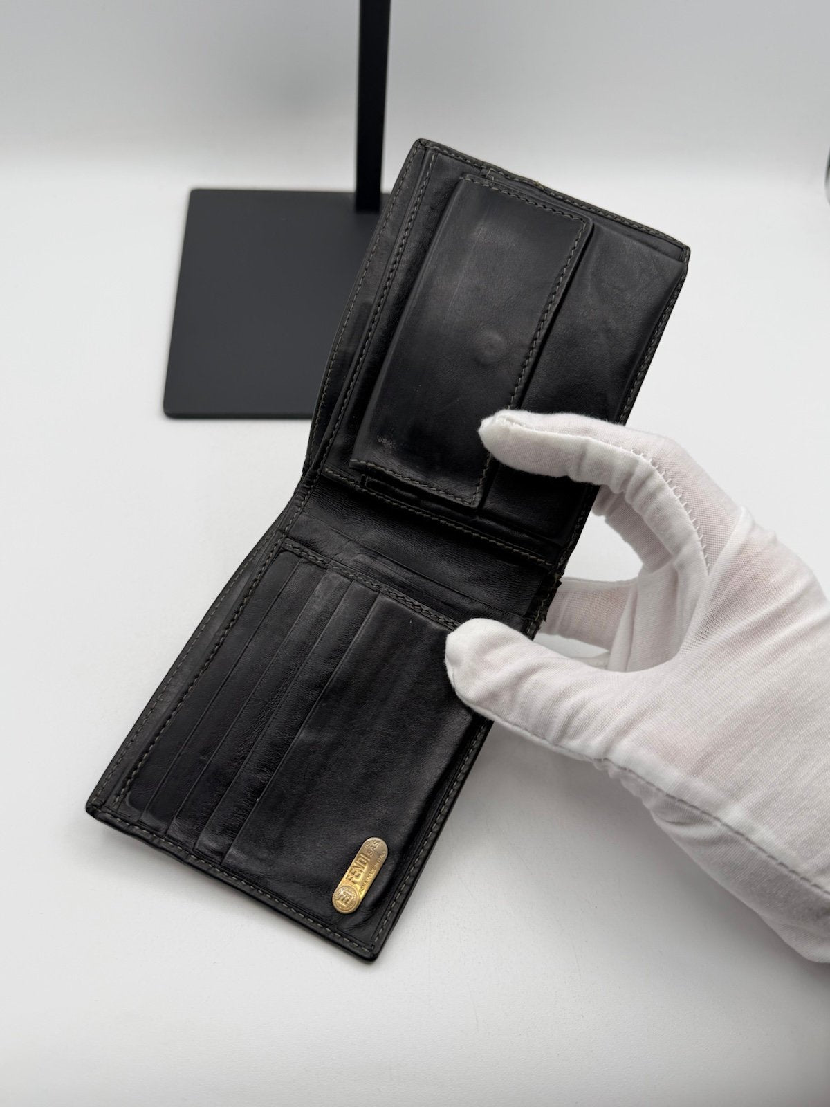 Pre-Owned Fendi Bi Fold Wallet