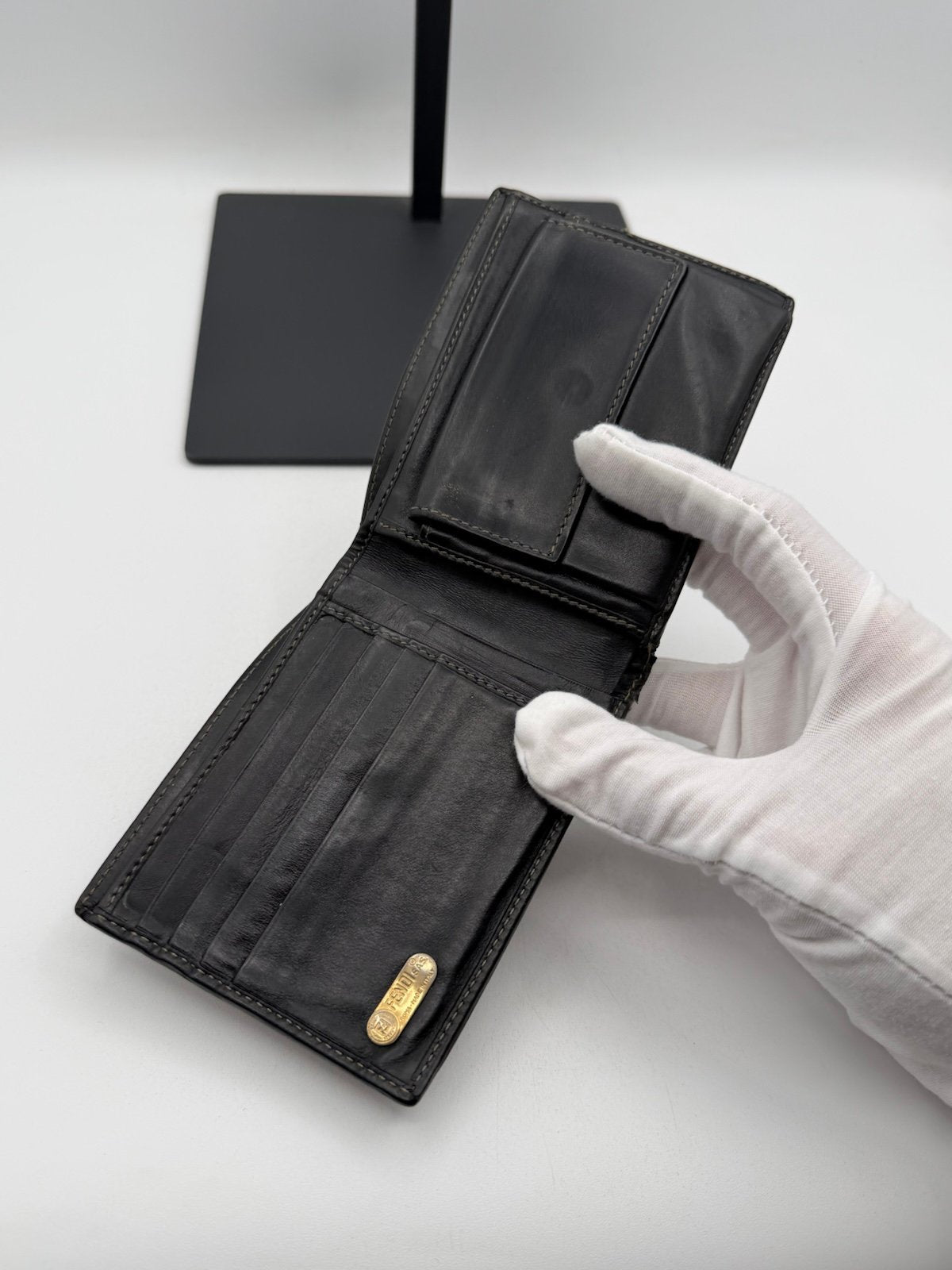 Pre-Owned Fendi Bi Fold Wallet