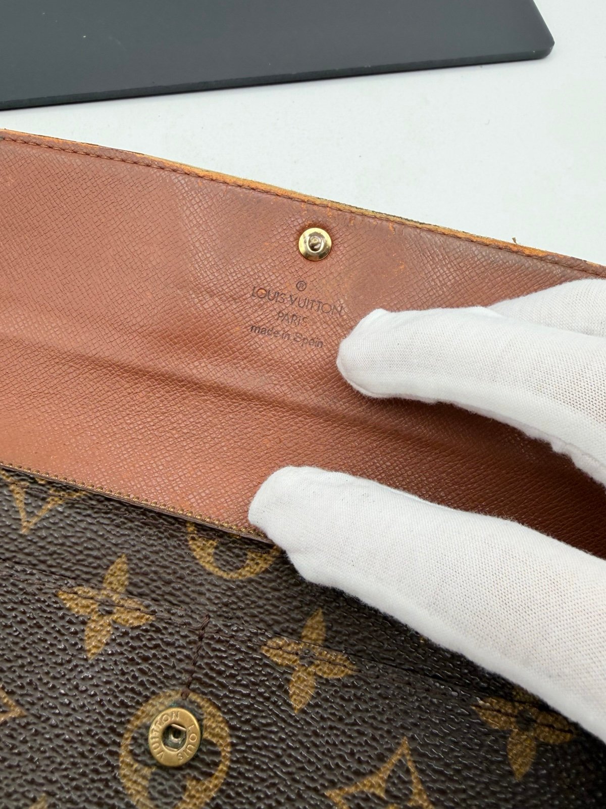 Pre-Owned Louis Vuitton Long Monogram Flap Wallet
