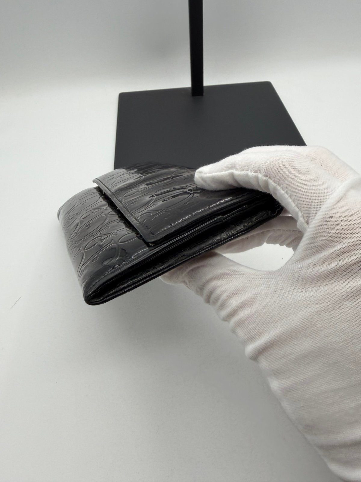 Pre-Owned Dior Patent Leather Monogram Flap Wallet