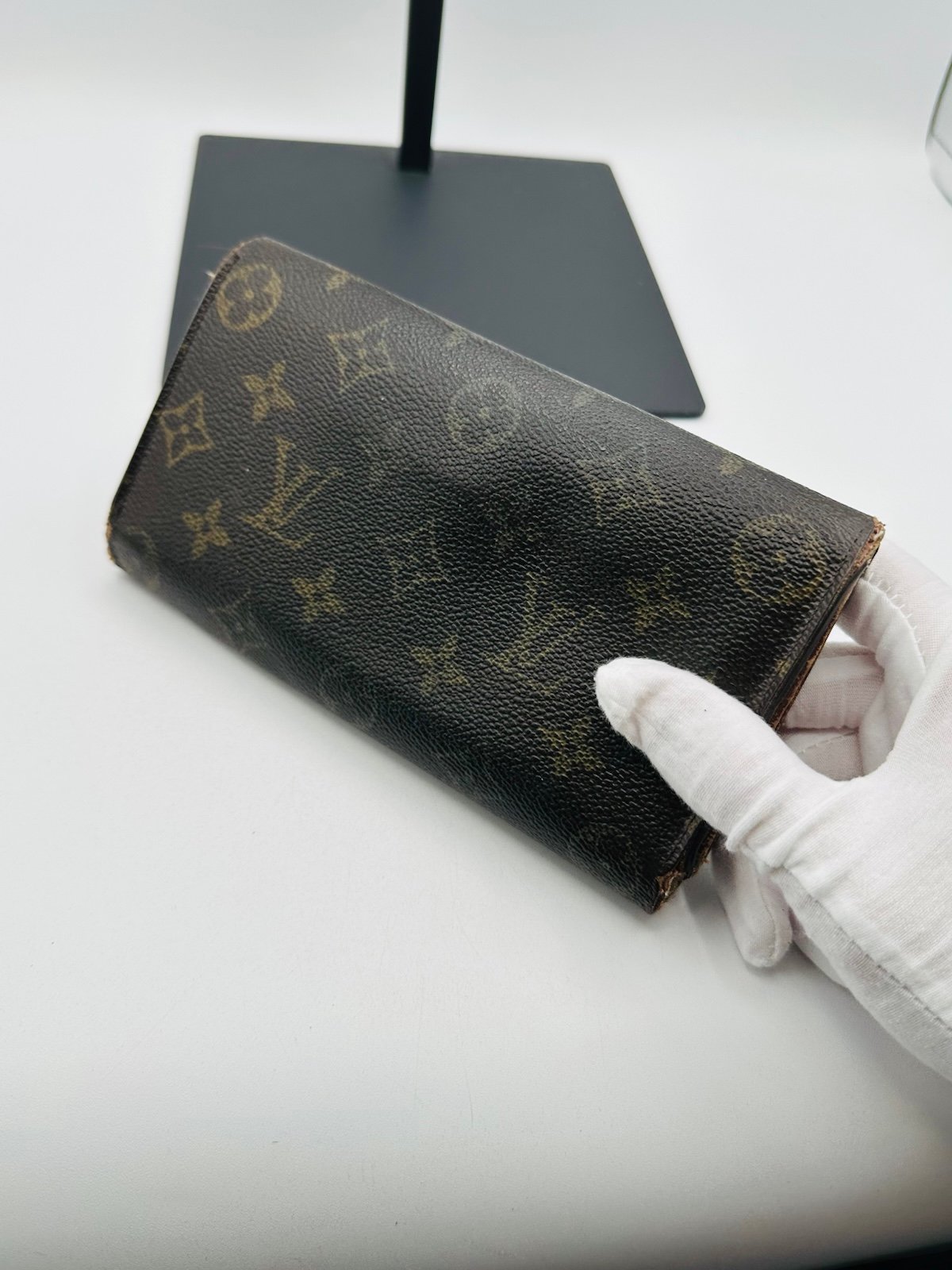 Pre-Owned Louis Vuitton Long Monogram Wallet