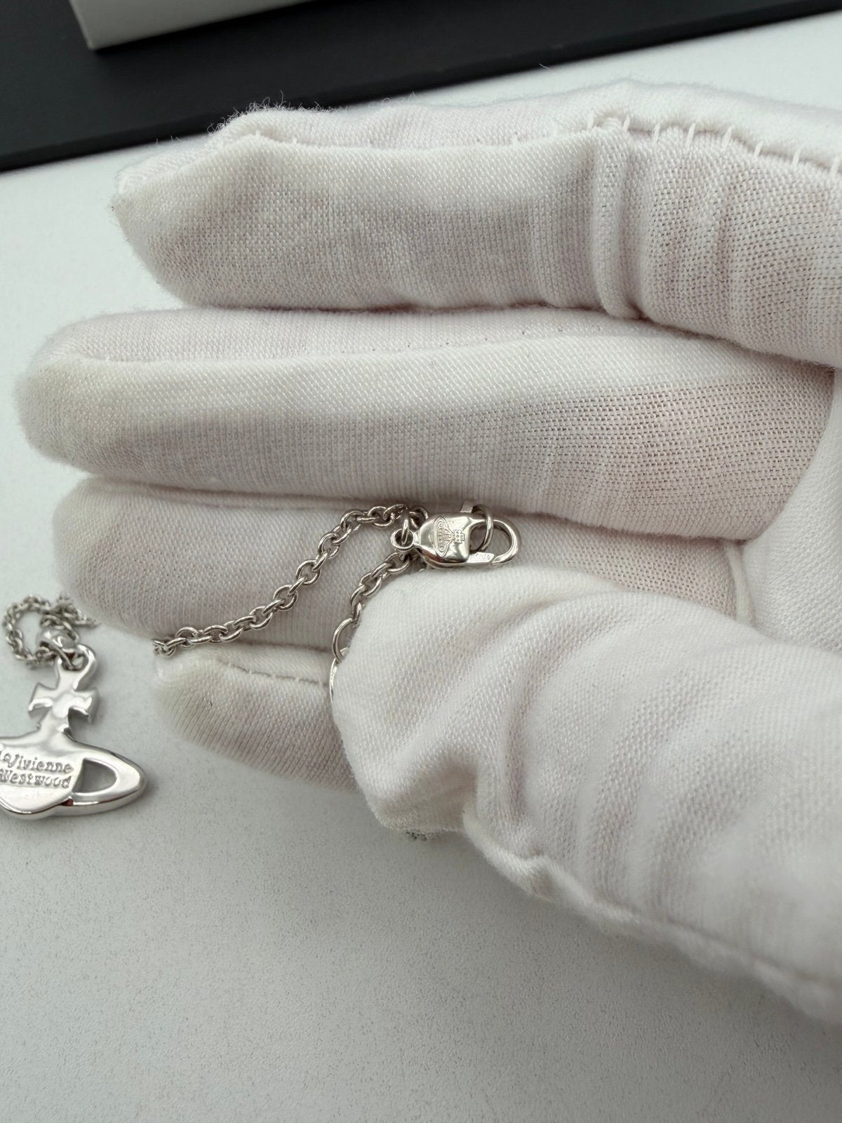 Pre-Owned Vivienne Westwood Orb Pendant Necklace Silver