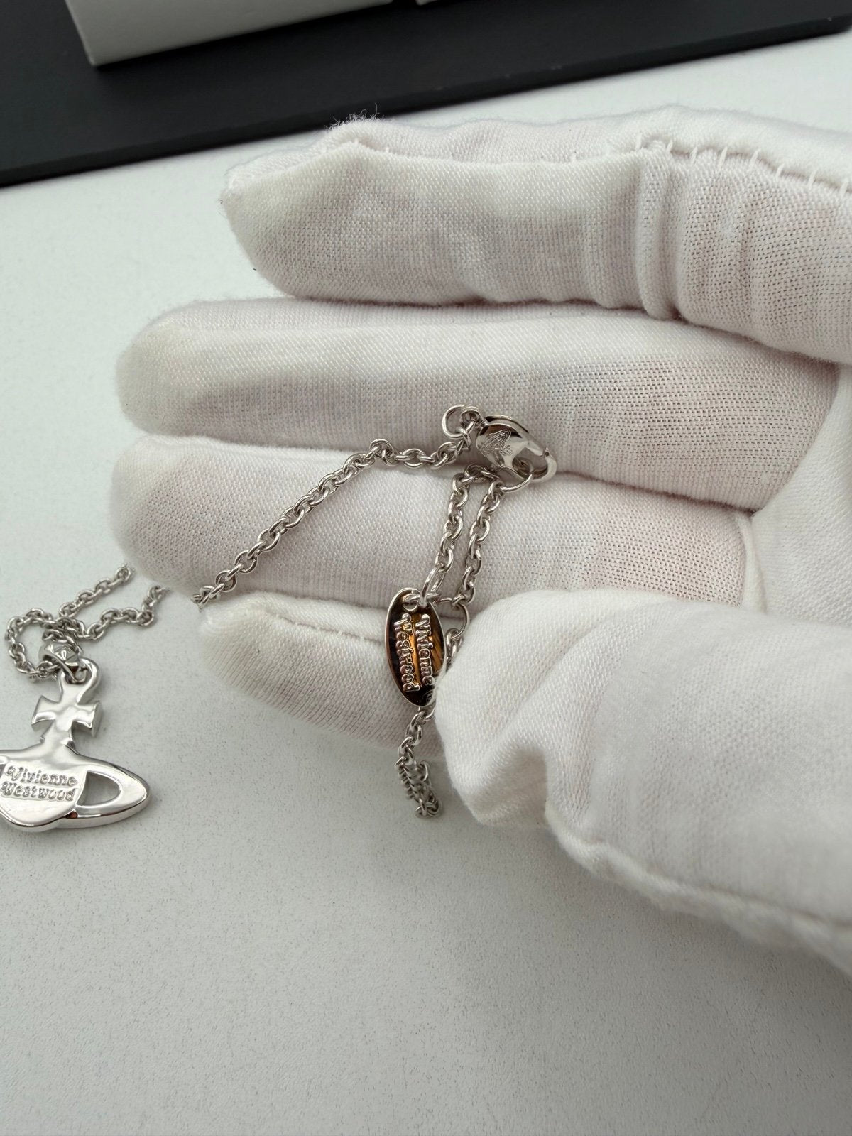 Pre-Owned Vivienne Westwood Orb Pendant Necklace Silver
