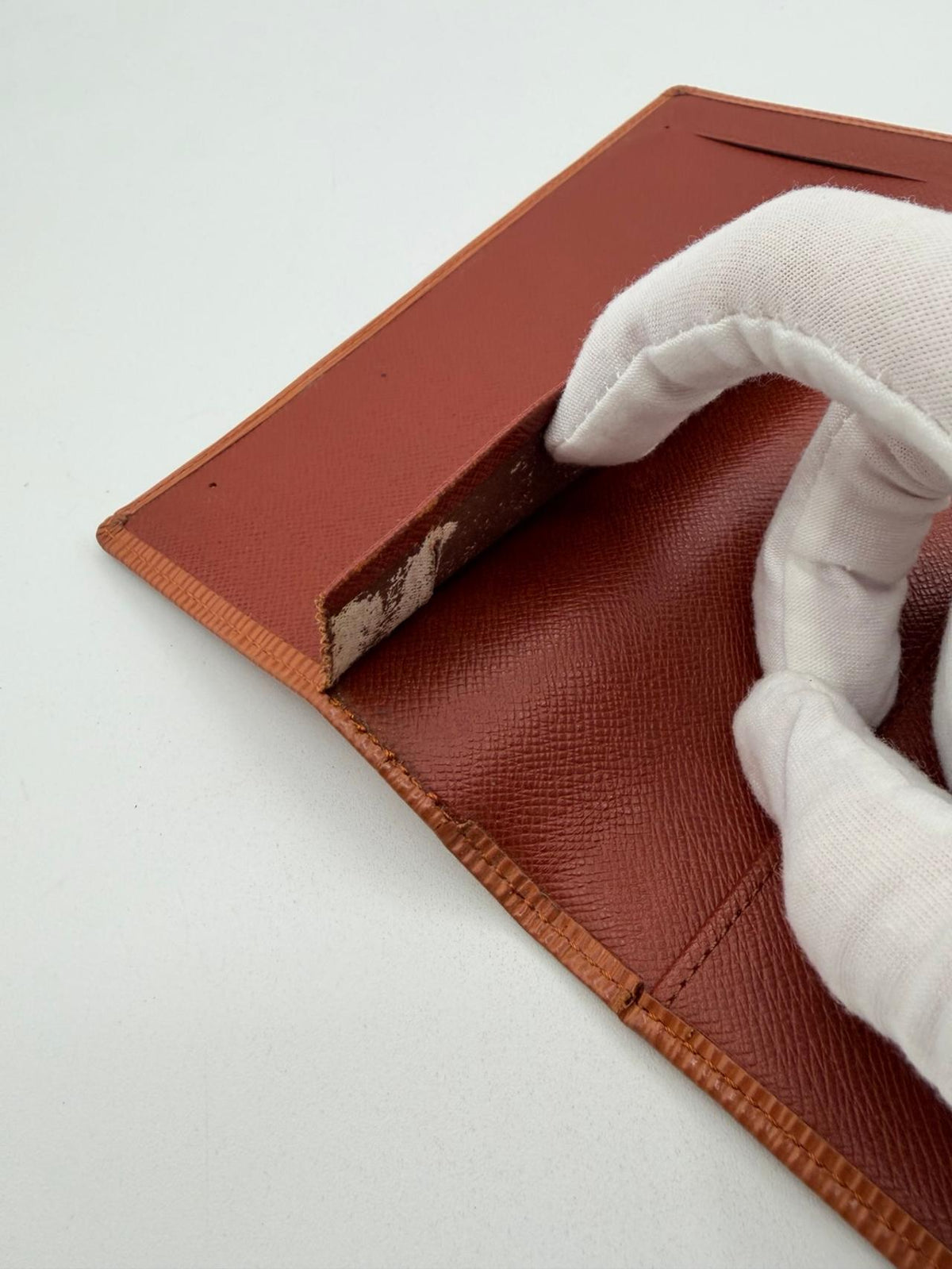 Pre-Owned Louis Vuitton Epi Leather Long Wallet