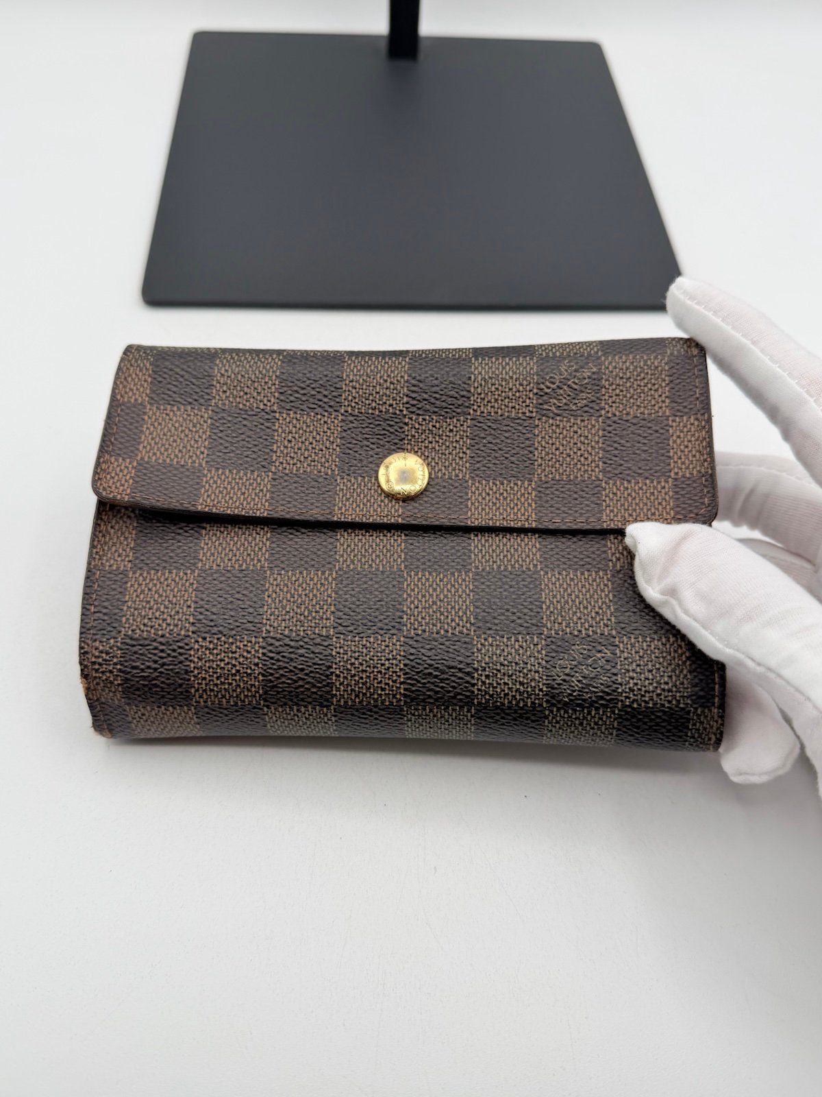 Pre-Owned Louis Vuitton Damier Tri fold Wallet