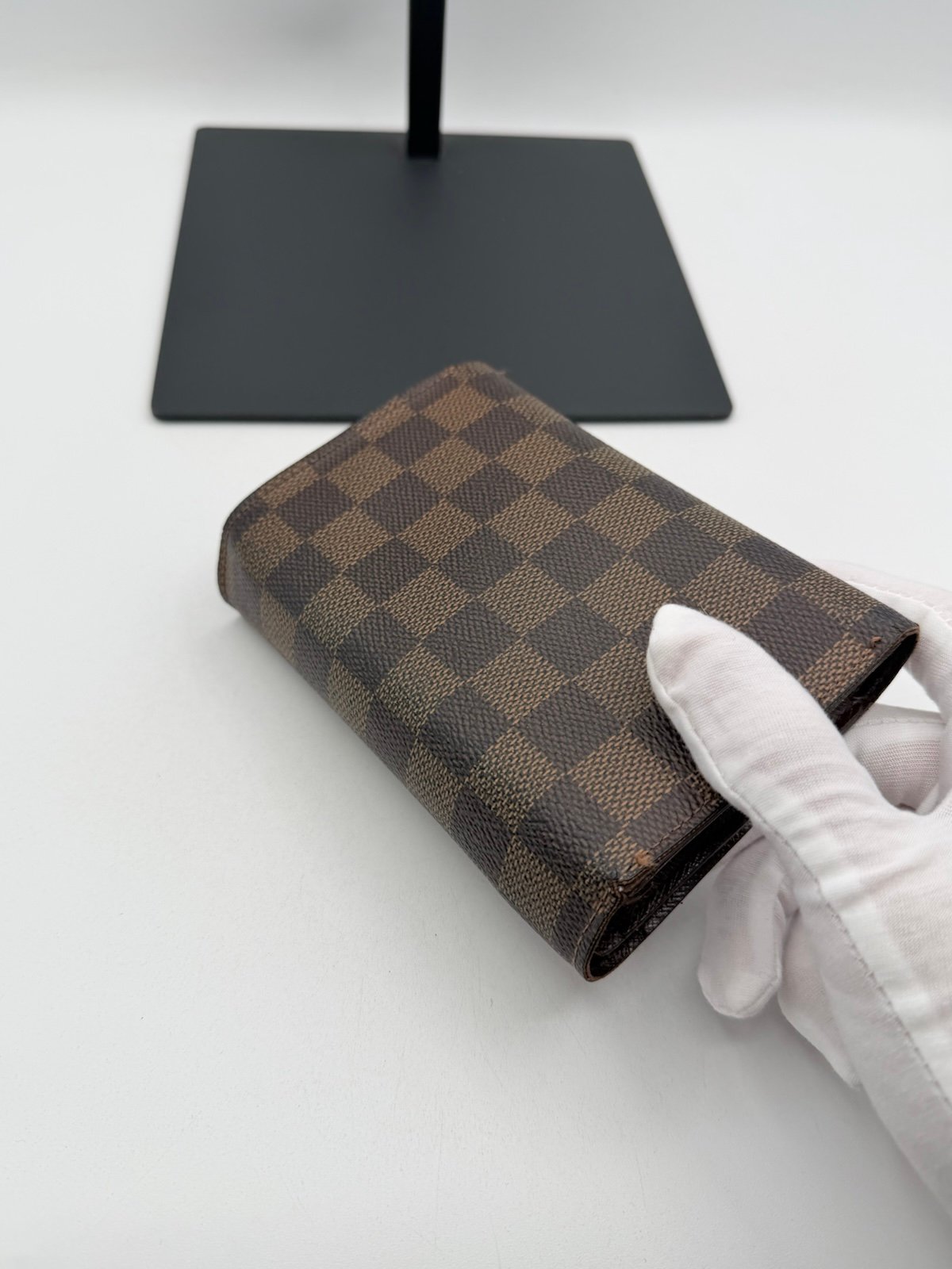 Pre-Owned Louis Vuitton Damier Tri fold Wallet