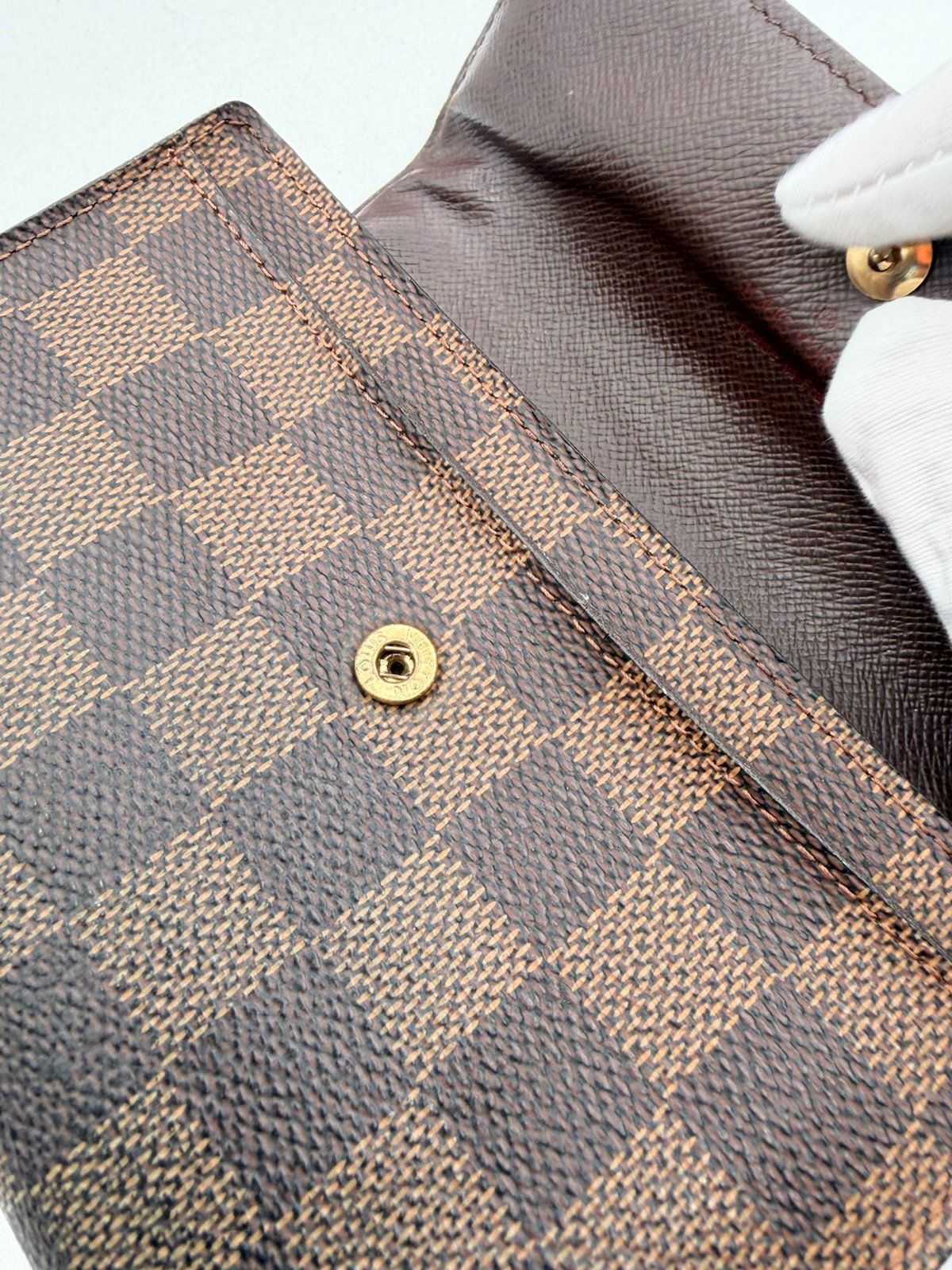 Pre-Owned Louis Vuitton Damier Tri fold Wallet