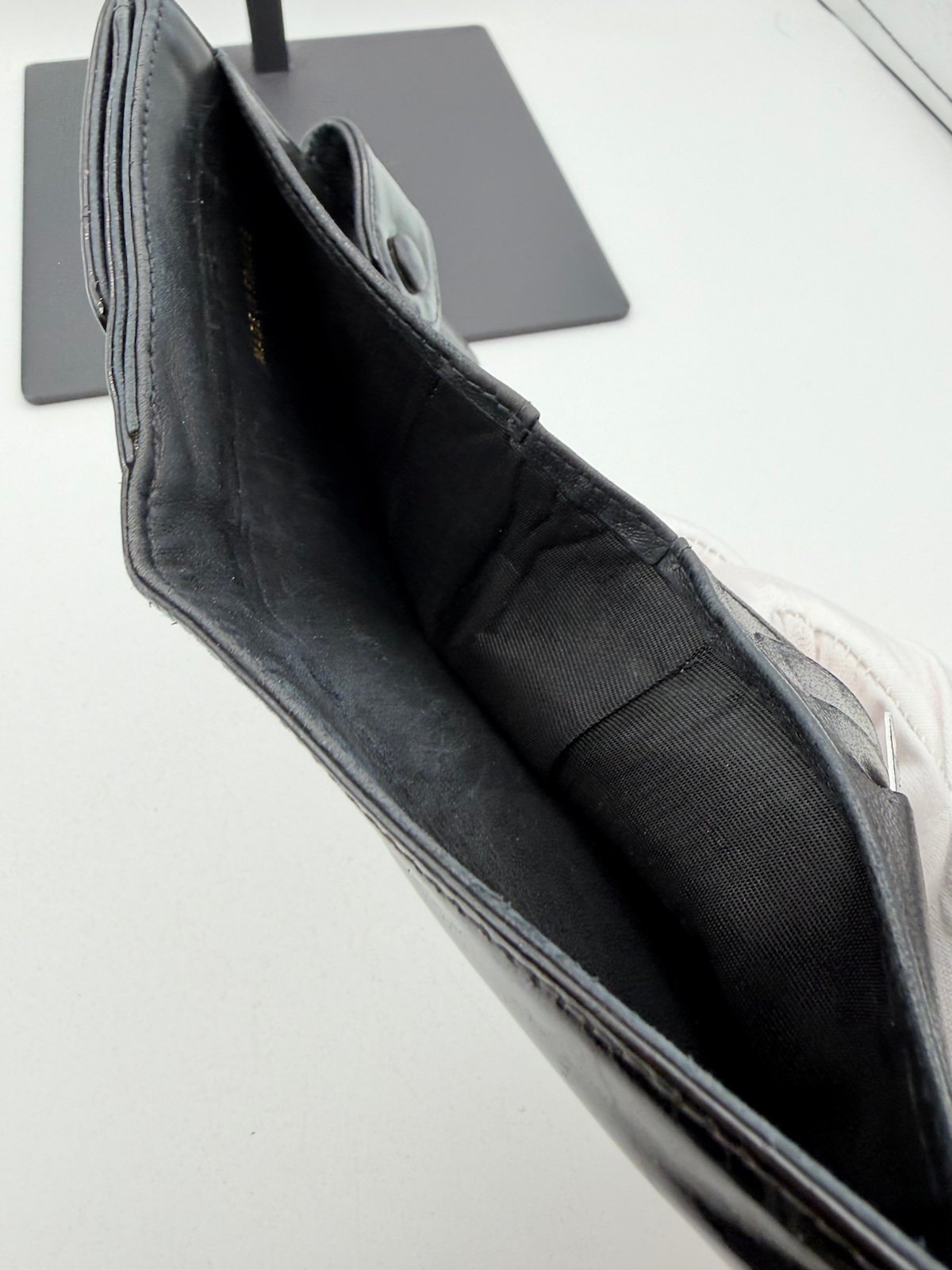Pre-Owned Chanel Patent Leather CC Wallet