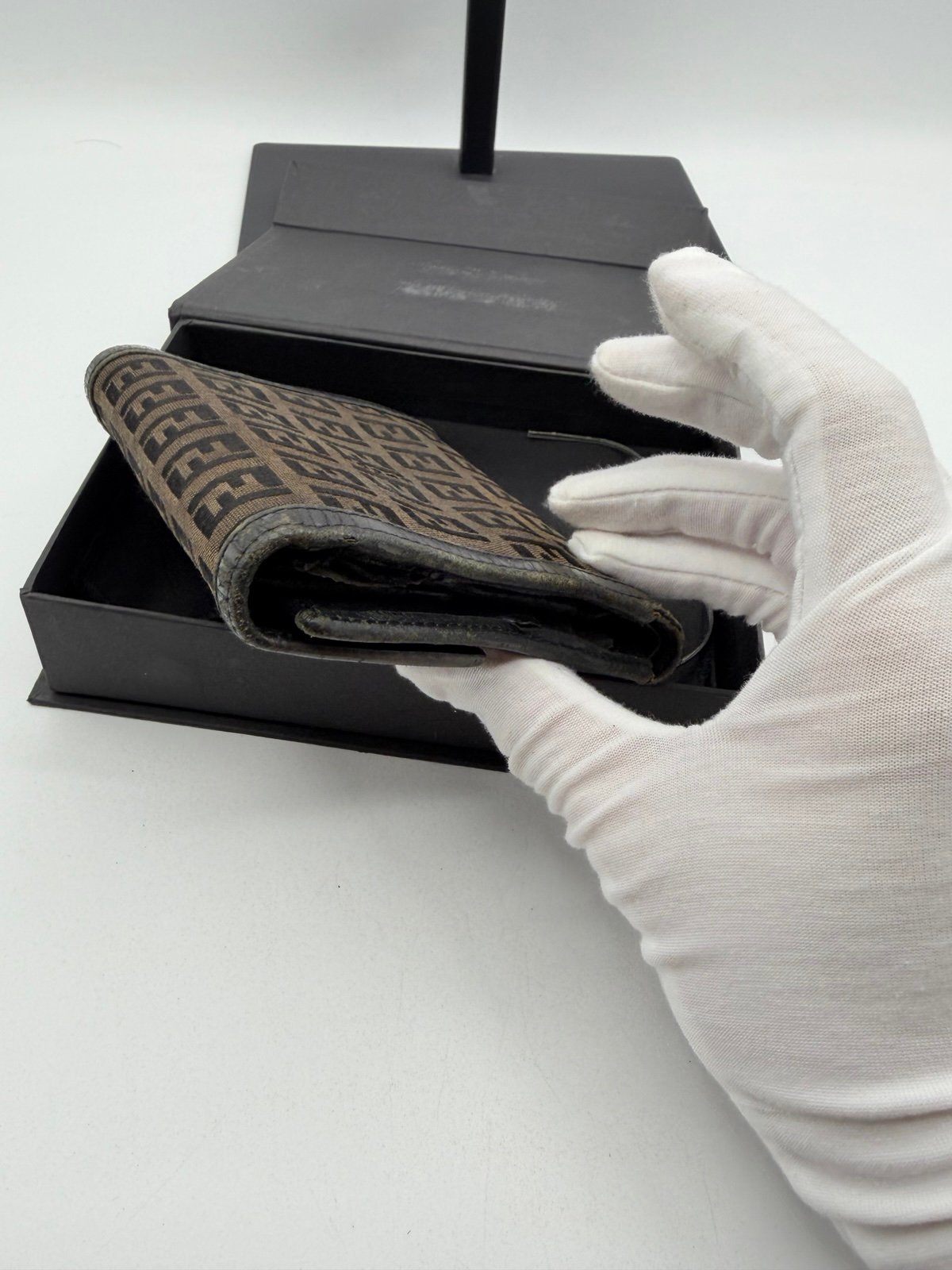 Pre-Owned Fendi Tri Fold Monogram Wallet