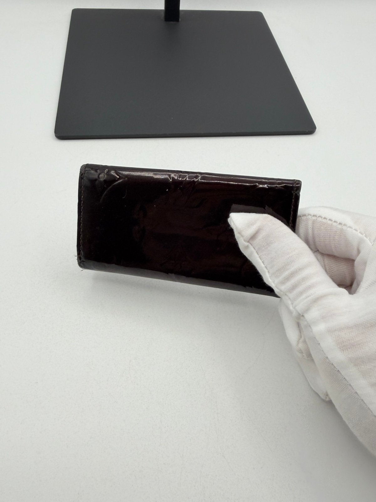 Pre-Owned Louis Vuitton Monogram Vernis Key Holder