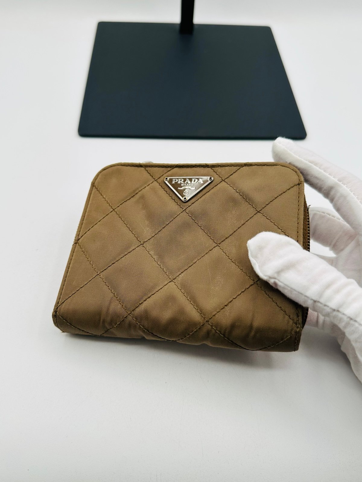 Pre-Owned Prada Quilted Re Nylon Wallet