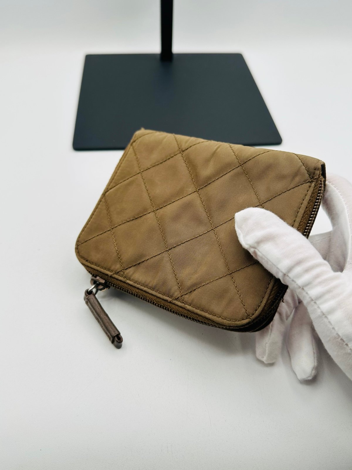 Pre-Owned Prada Quilted Re Nylon Wallet