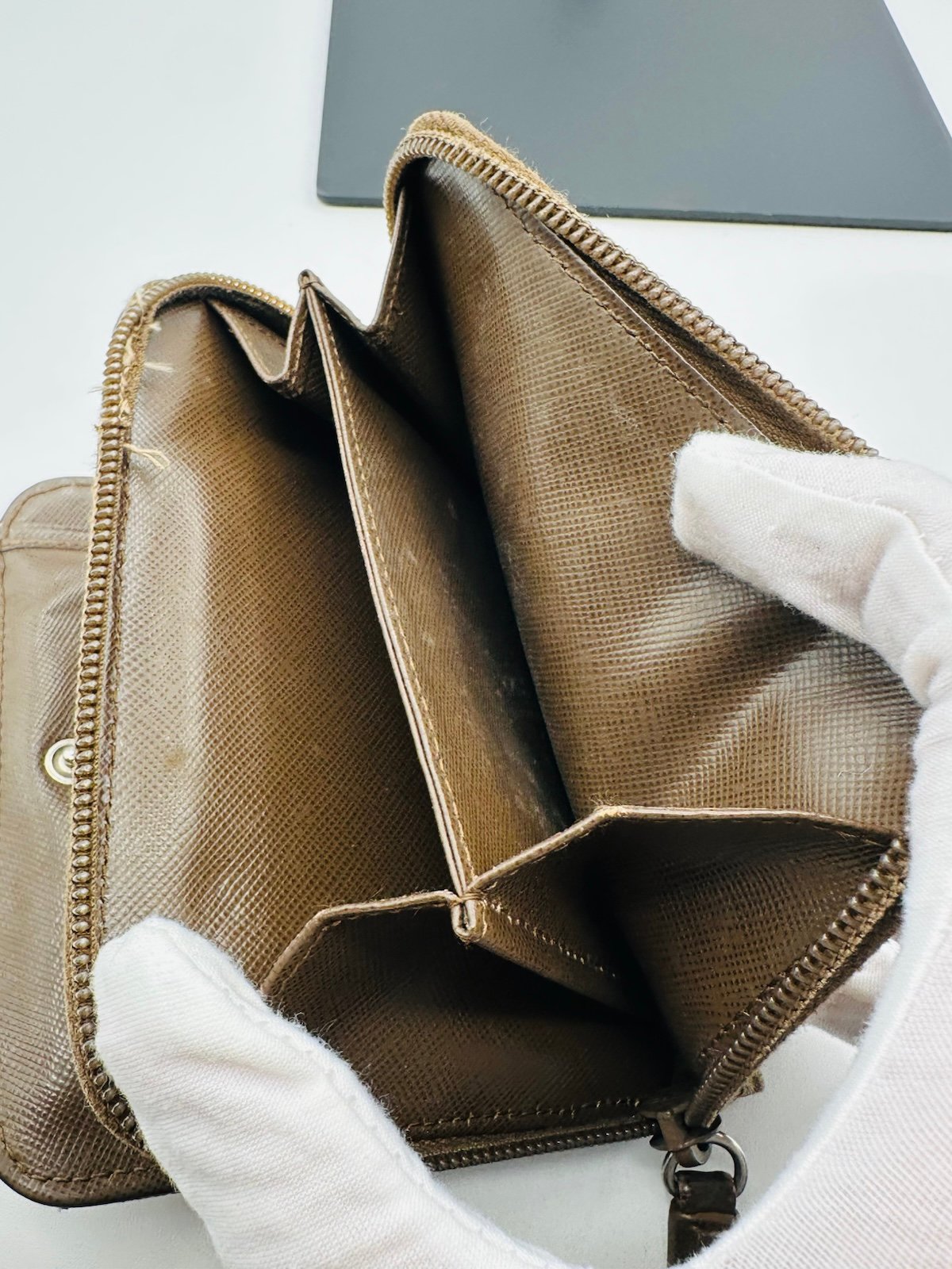 Pre-Owned Prada Quilted Re Nylon Wallet