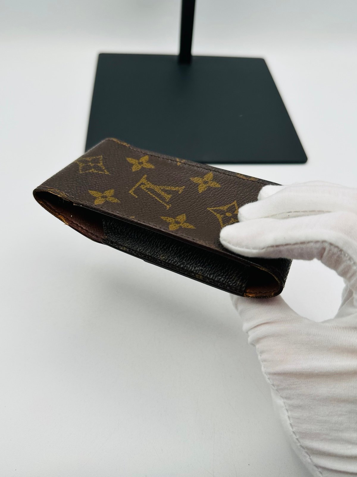 Pre-Owned Louis Vuitton Compact Pocket Organizer cog