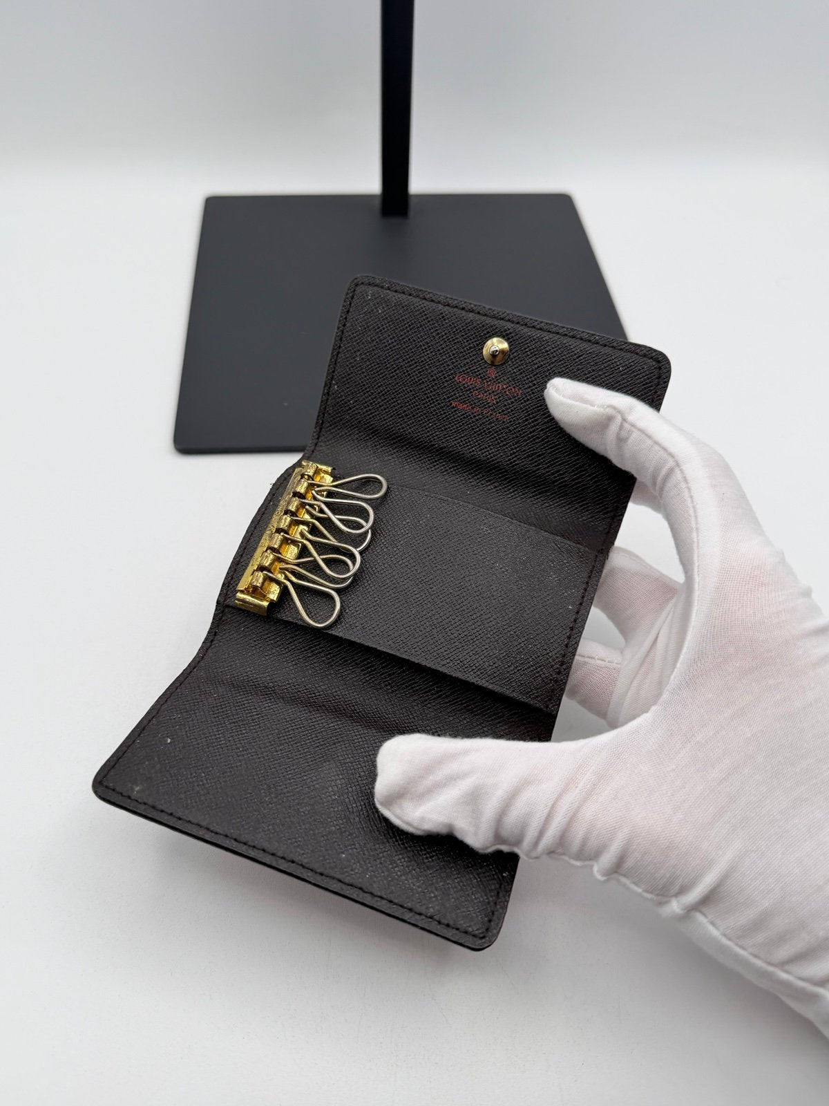 Pre-Owned Louis Vuitton Compact Damier Key And Card Holder