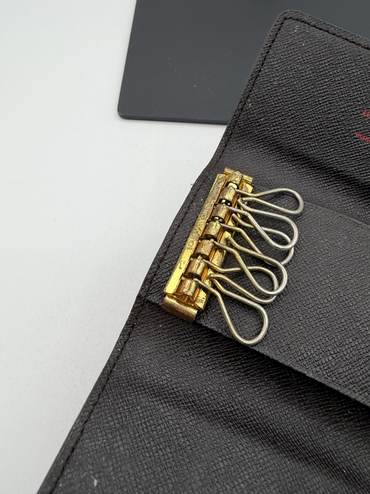Pre-Owned Louis Vuitton Compact Damier Key And Card Holder