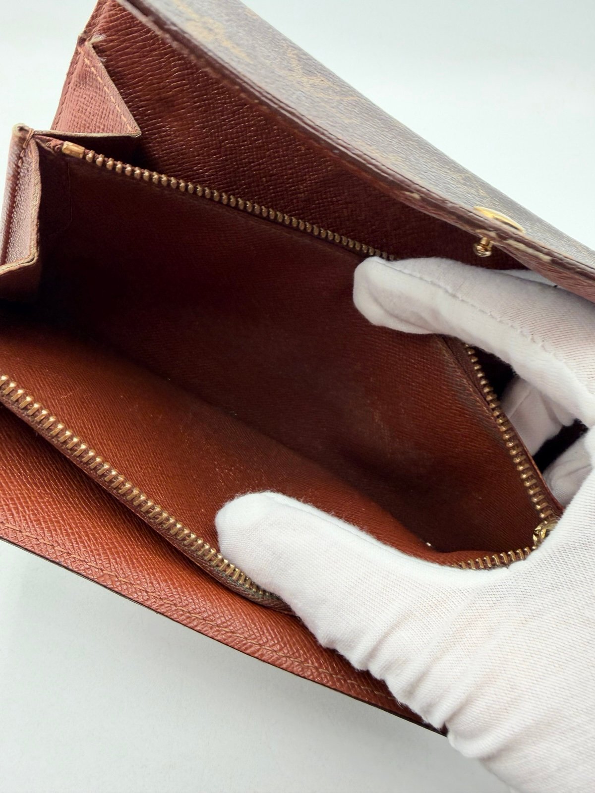 Pre-Owned Louis Vuitton Long Monogram Wallet