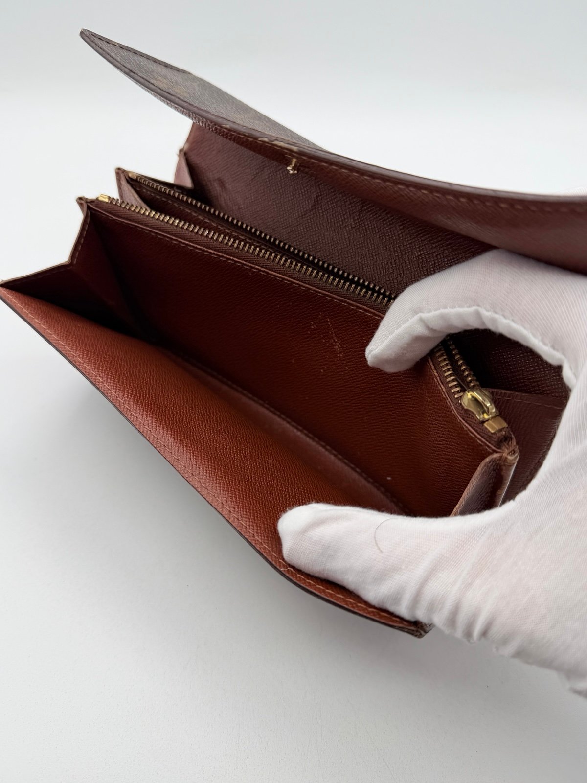 Pre-Owned Louis Vuitton Long Monogram Wallet