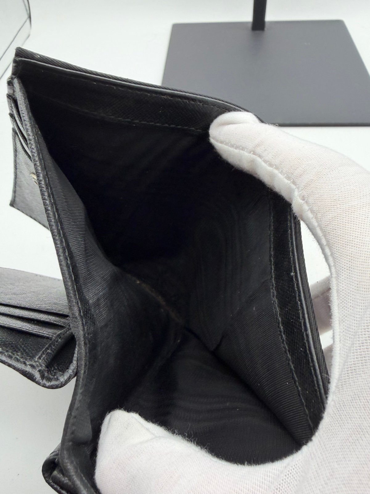 Pre-Owned Prada Nylon Multi Pocket Wallet